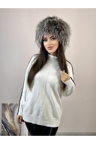Меховая шапка женская из лисы