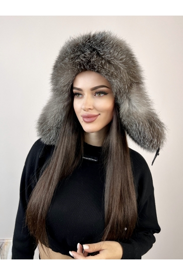 Меховая шапка женская из натуральной кожи с блюфростом