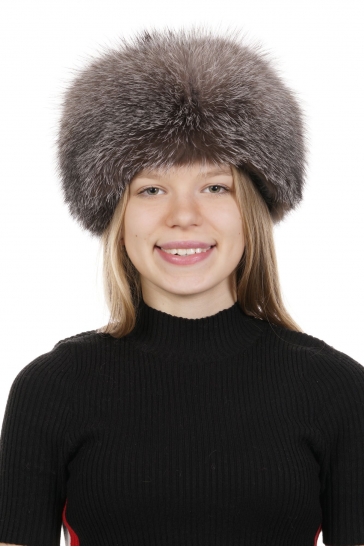 Меховая шапка женская из блюфроста