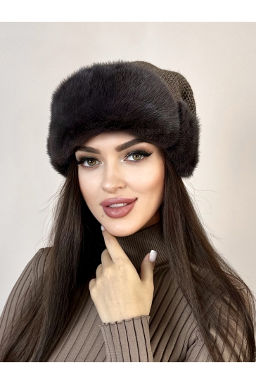Шапка женская из трикотажа с норкой
